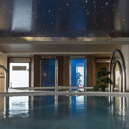 & Real Ciudad De Hotel 4*