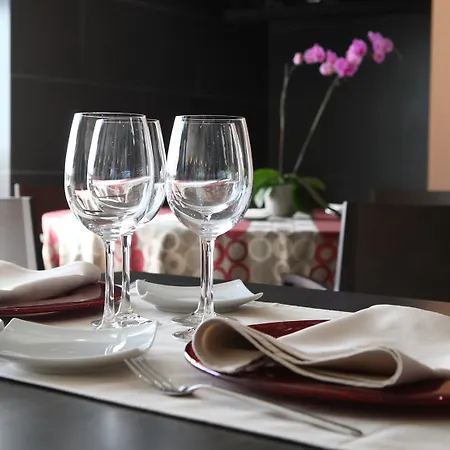 & Real Ciudad De 4* Saragozza