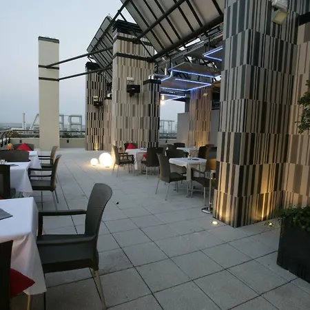 Hotel & Real Ciudad De Saragozza