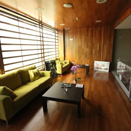 Hotel & Real Ciudad De Saragozza