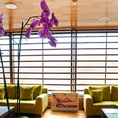 & Real Ciudad De Hotel 4*