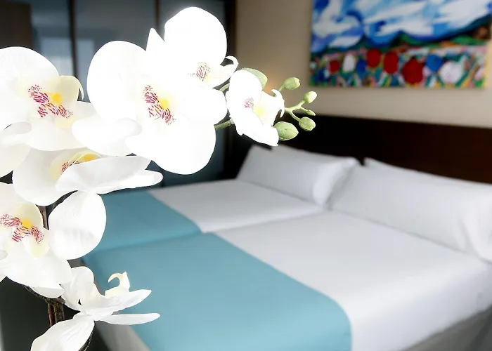 فندق & Real Ciudad De سرقسطة