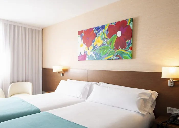 מלון & Real Ciudad De סרגוסה