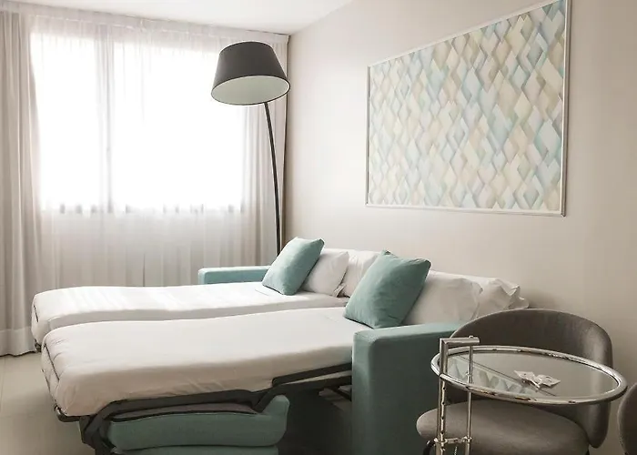 מלון & Real Ciudad De 4*