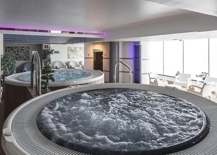 Hotel & Real Ciudad De 4*