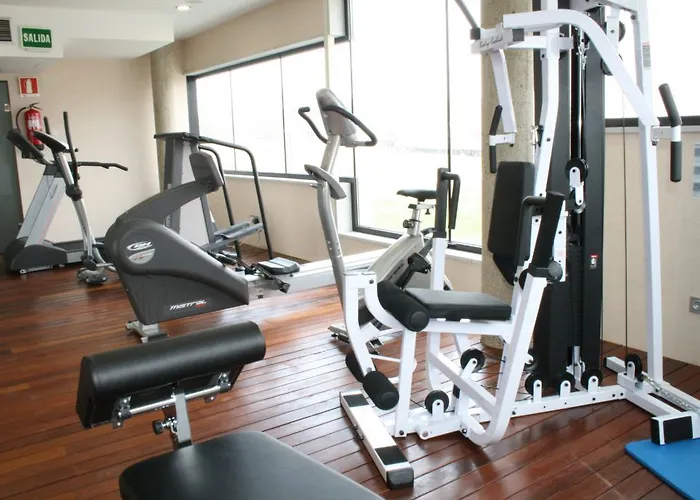 فندق & Real Ciudad De سرقسطة