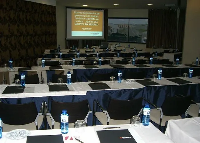 & Real Ciudad De סרגוסה