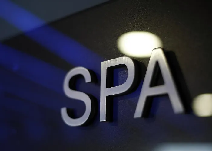 & Real Ciudad De Zaragoza