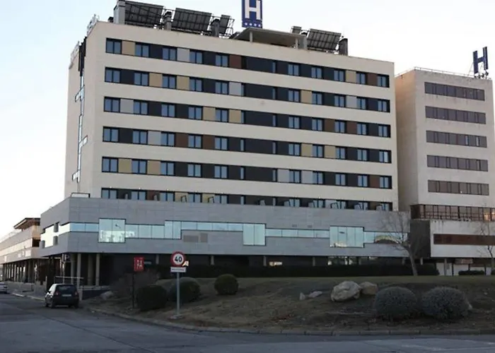 מלון & Real Ciudad De 4*