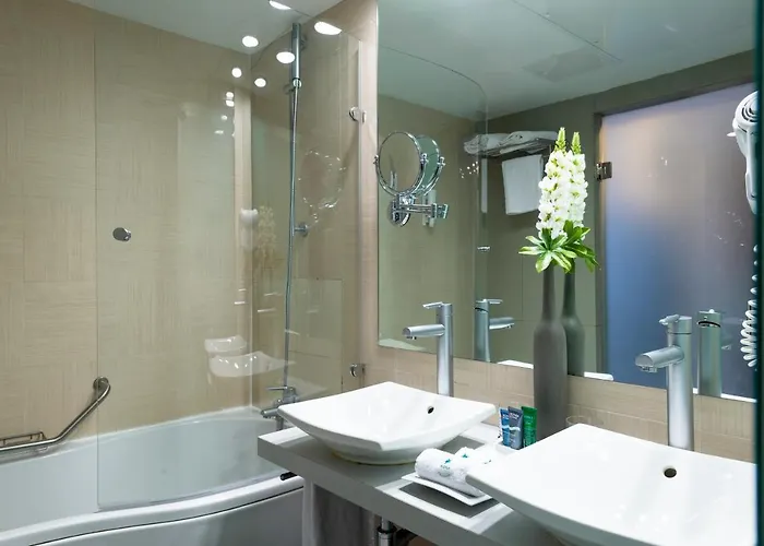 فندق & Real Ciudad De 4*