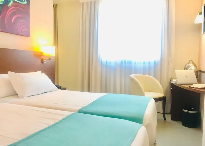 فندق & Real Ciudad De 4*